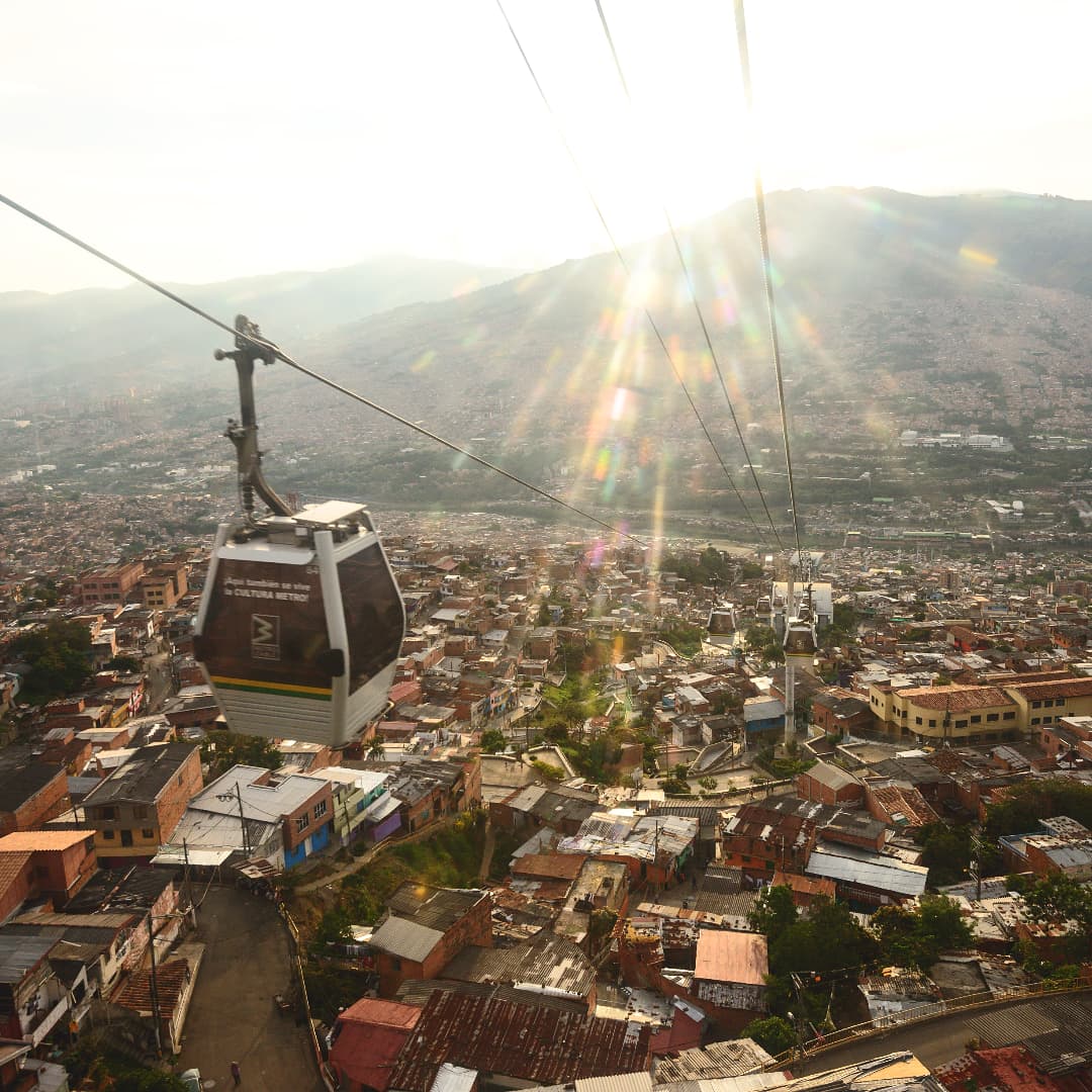 LSisgeo's tweet photo. Metrocable is an extensive network of gondola cars that stretch up into the surrounding mountains for urban passenger mobilization in Medellín, Colombia.
Discover the Sisgeo Latinoamerica project: https://t.co/0ICwPXmCSo

#geotechnicalmonitoring  #mobility #transport #inclusion https://t.co/5yquk1jPnj