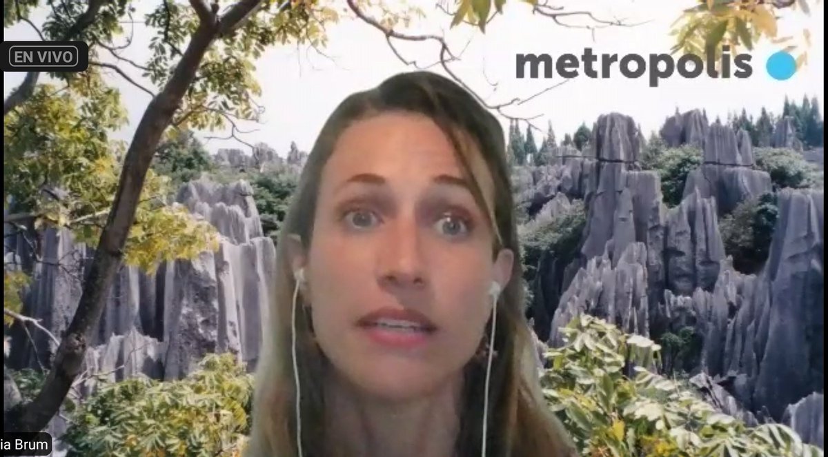 RaquelByR's tweet photo. 👉🏻Very interesting webinar @metropolis_org #CitiesWithNature

📗Study "Nature in and across cities: metropolitan approaches for biodiversity conservation"
Available: https://t.co/LK7WZJxSRh

3 dimensions considered:
✅Nature for nature
✅Nature for society
✅Nature for culture https://t.co/OyfOe7Xicm