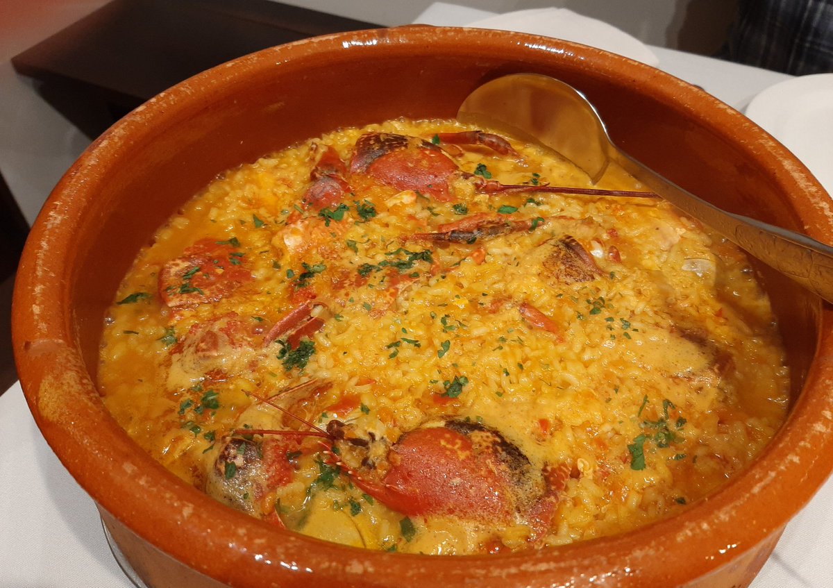 do_xilo's tweet photo. @Uxio21 @MolgasCohen Andamos unha chisca enredados nestes intres, vas ter que me desculpar...
Ben sei que a tí só che presta o #piensofulero
Pero é para que vexas o tipo de dieta que temos os máis!
#pasacandahí
#ghaache https://t.co/4DDVDVe9jd