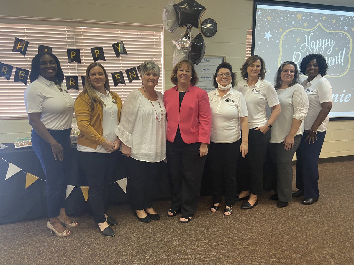 This week our team and others in @GriffinSpalding celebrated the upcoming retirement of our Executive Director of Human Resources, @stephanidobbins! Congratulations and job well done! #PACESetter #1weektogo