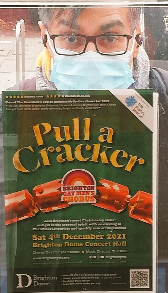 acvaghela's tweet photo. #PullACracker #HarryPotter @BrightonGMC @sussexbeacon @UHSussex_LGBTQ https://t.co/89edPfFkYz