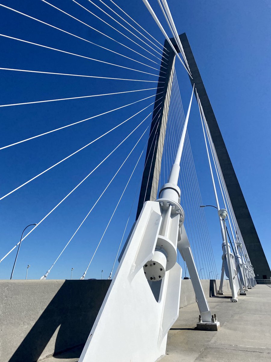 MollyMGorsuch's tweet photo. When I’m in my head too much, I need to get out in the sun and run. 🏃🏼♀️☀️
While at @scnspra/@NCSPRA Fall Conference for #SchoolPR, I made sure to get in a #BridgeRun on a lunch break.
The views & the feels did not disappoint.
#k12prWell #k12prFit #Running #WillRunForCarbs https://t.co/tBYPnH9517