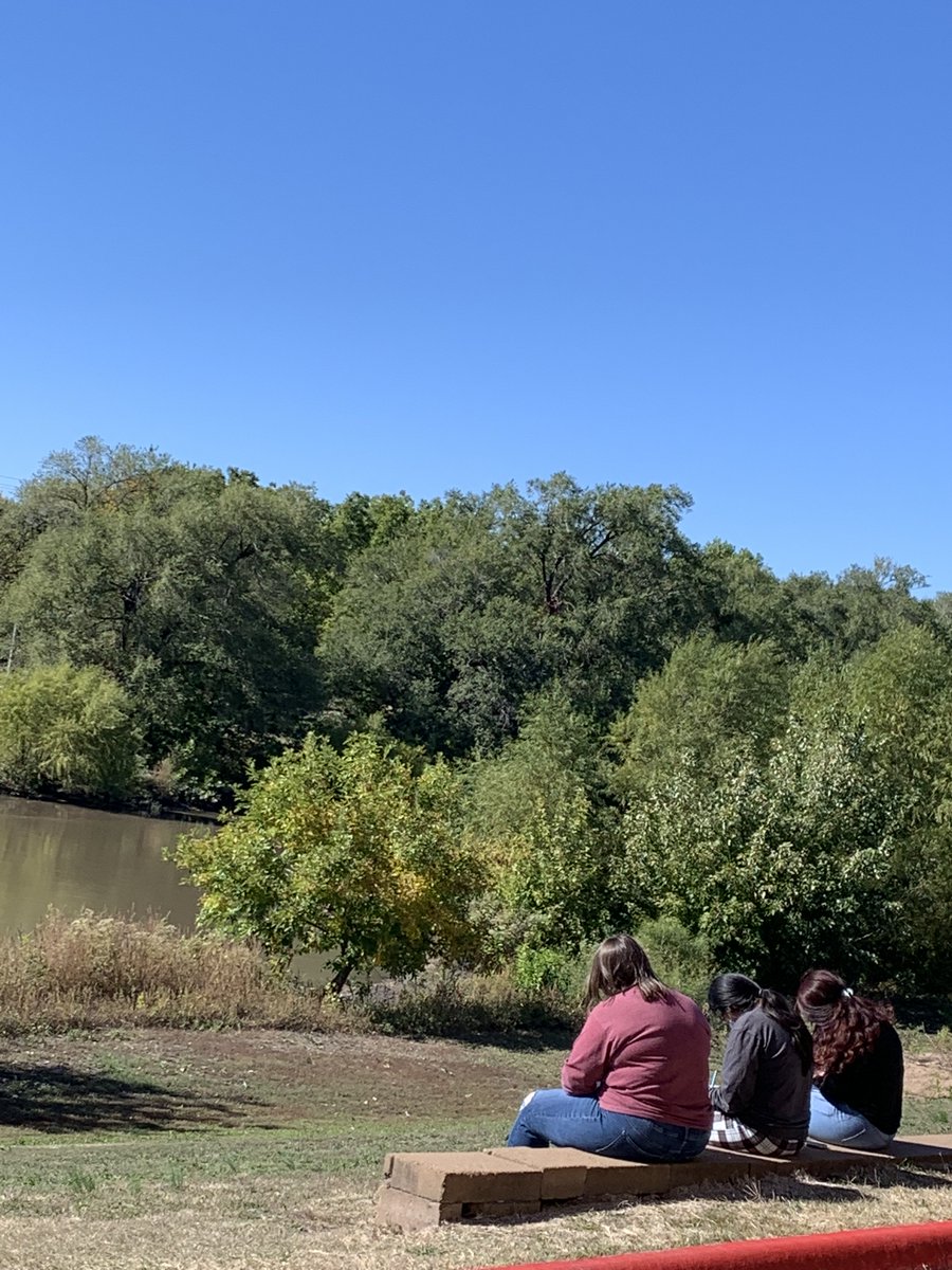FHWP's tweet photo. North High School’s Write Out 2021 on the banks of the Arkansas River — some unexpected magic in the school day. #nwp #writeout #nps https://t.co/UsDIxKTFFo