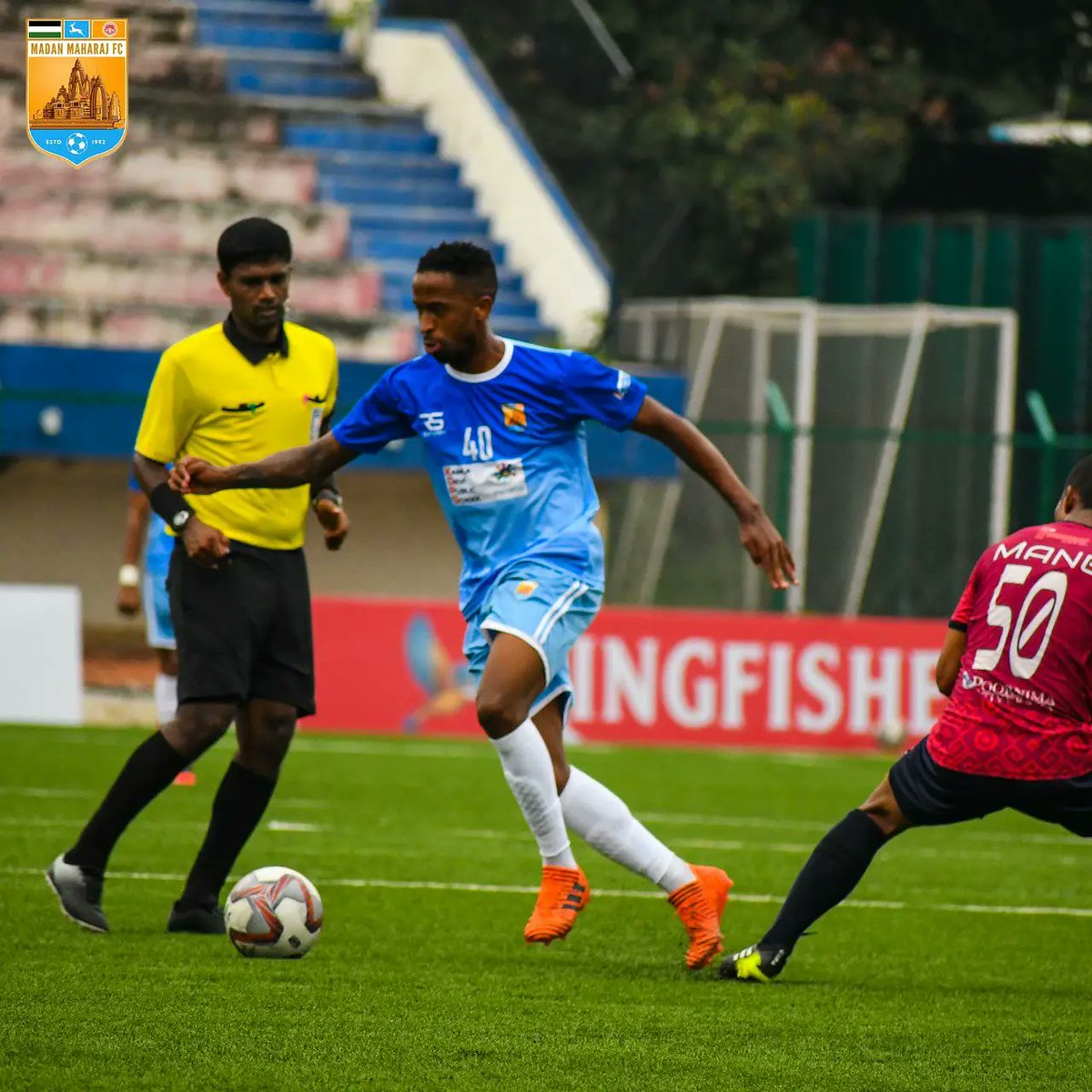 FcMaharaj's tweet photo. 𝗠𝗮𝗱𝗮𝗻 𝗠𝗮𝗵𝗮𝗿𝗮𝗷 𝗙𝗖 vs 𝗥𝗮𝗷𝗮𝘀𝘁𝗵𝗮𝗻 𝗨𝗻𝗶𝘁𝗲𝗱 𝗙𝗖 📸
⚽🏃 

#Madanmaharajfc ✊💪🔥

#MMFCRUFC ⚔️
#HILQ2021 🏆
#IndianFootball ⚽
#MMFC 💪 https://t.co/bneh7nyxKz