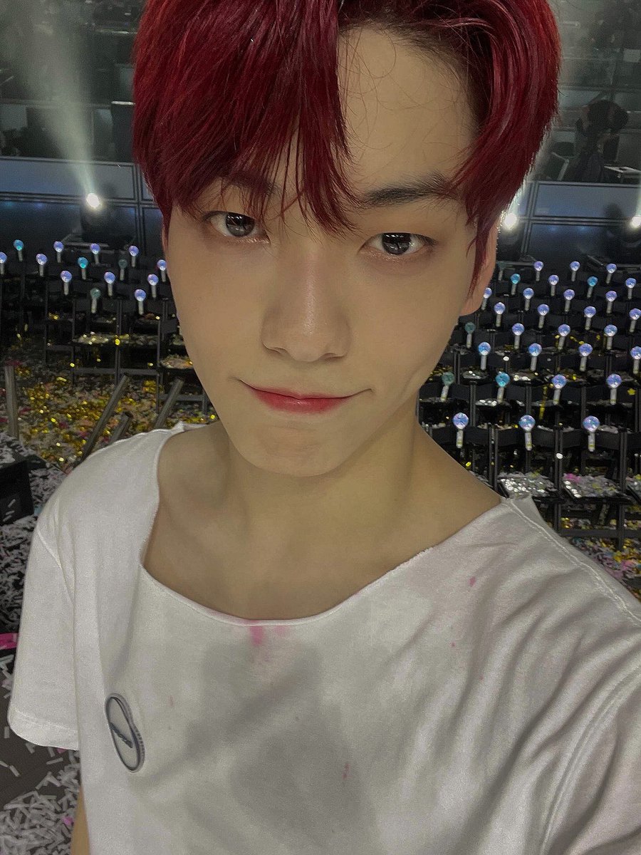 yoongisbora's tweet photo. your fave redheads<3
#MOASelcaDay #MOASD #txt #TOMORROW_X_TOGETHER #SOOBIN #MOA https://t.co/cQPNCditRj