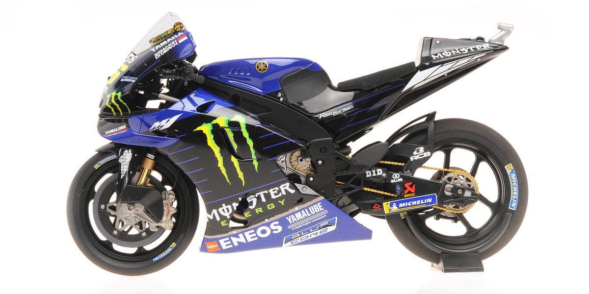 💥 Sofort lieferbar 💥
💥 Modelle im Maßstab 1:12 💥
122193946 YAMAHA YZR-M1 – MONSTER ENERGY YAMAHA MOTOGP – VALENTINO ROSSI – TEST SEPANG FEBRUARY 2019 - L.E. 630 pcs.
Hier klicken für weitere Informationen
ow.ly/f5wS50Go9Pg