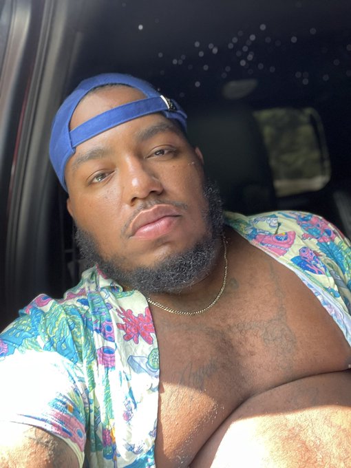 Smash or pass (honest answer only) https://t.co/llhScbsE0j<a href="/tag/thickboys"class="tags"><span>#thickboys</span></a>