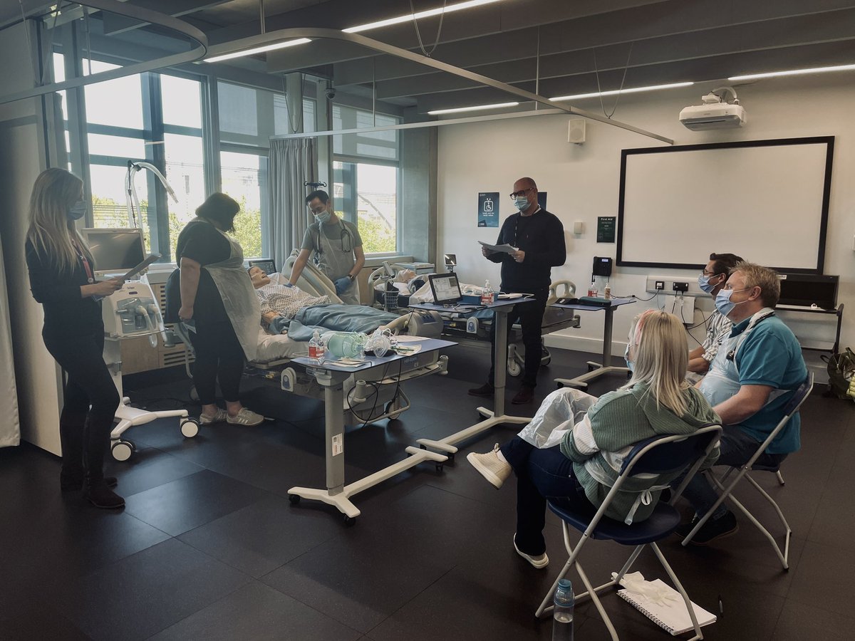 Anna_Kime's tweet photo. Afternoon spent observing some of our tACPs on their Advanced Diagnostics unit. Well done to @TweetingAgnes for keeping cool under pressure ! @MarkHayter1 @jonnieAElliott @mackway_jones https://t.co/gunYyAEMO2