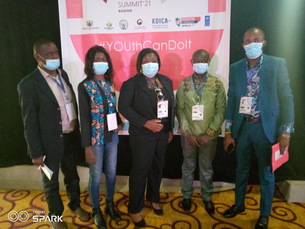 mjusvi's tweet photo. Youth connekt Africa.
Échange ce matin avec 2 délégués du cabinet d'architecture 3A de #Pointe_Noire .
Ce cabinet travaille sur une solution d'habitation en période d' inondation.
@YouthConnektCg
#YOUthCanDoIT
@FortuneeMaryse @bathmael 
@PNUDRepduCongo @maleye_diop @anoh_emma https://t.co/8zHCMZYFNq