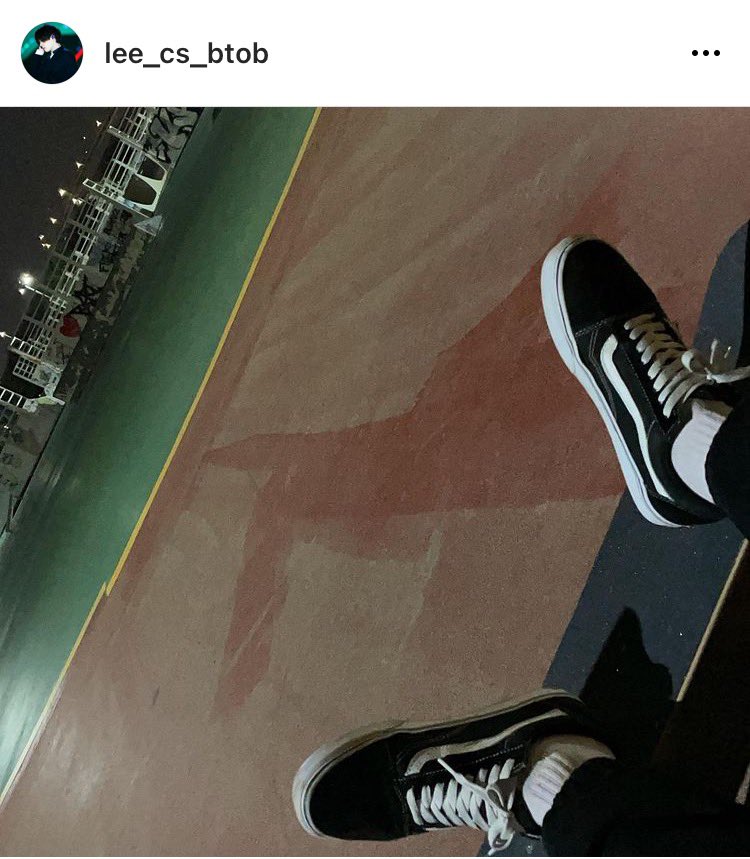 Yuko117 Vansの靴をどうしてこんなにも 綺麗に履けるんだろう 私の問題点は 砂だらけの公園と 自転車のスタンドの錆で汚れるん やろなぁ 涙 そぷの靴下が分厚い 韓国はもう 寒いのかなぁ 風邪ひかないでね Btobチャンソプ T Co Btqaboax04 Yuko117 Vansの靴をどうしてこんなにも 綺麗に履けるんだろう 私の問題点は 砂だらけの公園と 自転車のスタンドの錆で汚れるん やろなぁ 涙 そぷの靴下が分厚い 韓国はもう 寒いのかなぁ 風邪ひかないでね Btobチャンソプ T Co Btqaboax04