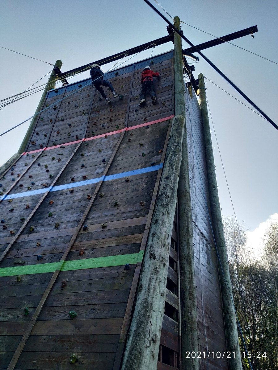 BlenheimPrimary's tweet photo. #teamoveraa https://t.co/1iuWaOlOga