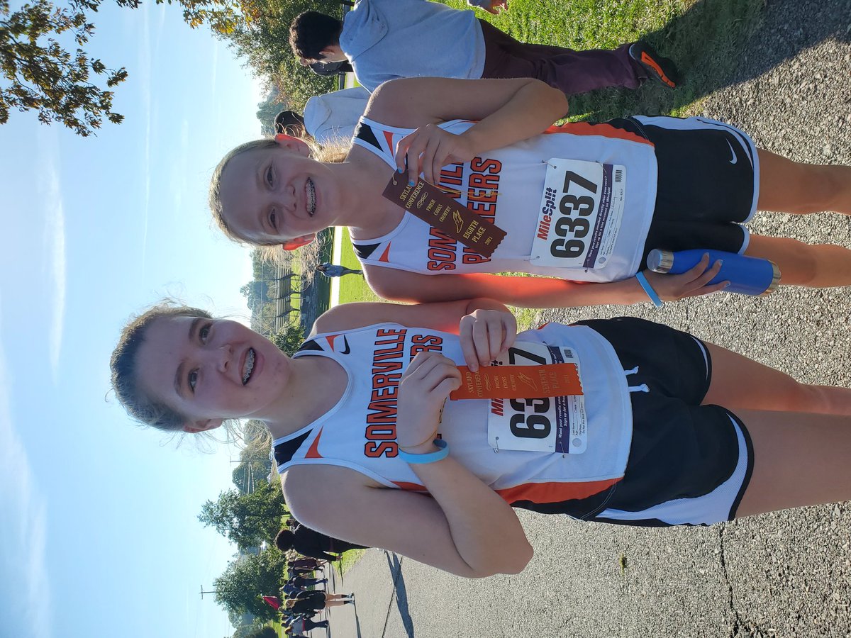 Congratulations to Aleesa Wizemann and Kelsey Butler!! They earned ribbons for placing 7th and 8th in today's Skyland Conference Freshmen Race!!