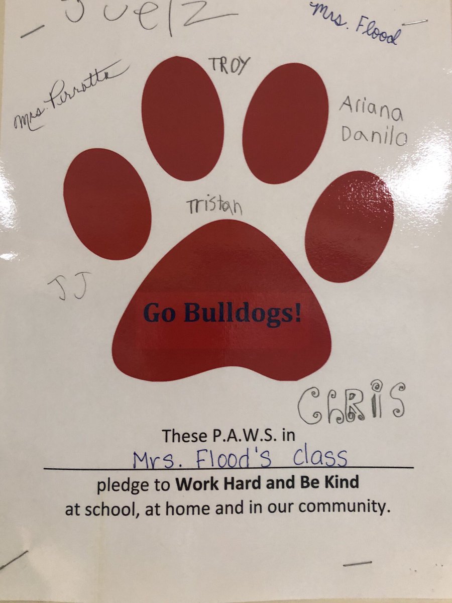 HowellMemorial's tweet photo. Our halls are filled with PAWS pledges to be kind and work hard. Thanks to @MurilloCounsels for this great lesson! #WorkHardBeKindGoBulldogs https://t.co/xRqLScwTYr