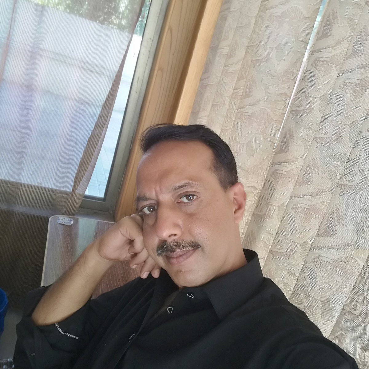 WajidMilk's tweet photo. #NewProfilePic https://t.co/OgJpm55XTK