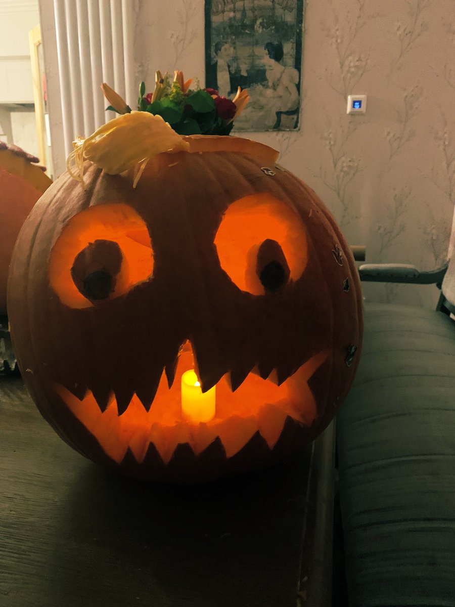 ArchibaldFirst's tweet photo. 👏 Congratulations to our Pumpkin Carving Competition winners! 🎃
We have absolutely loved all your entries; it took us such a long time to find our winners! Thank you so much for taking the time to join in.✨ #AFSPumpkins https://t.co/MdRAaoBIOZ