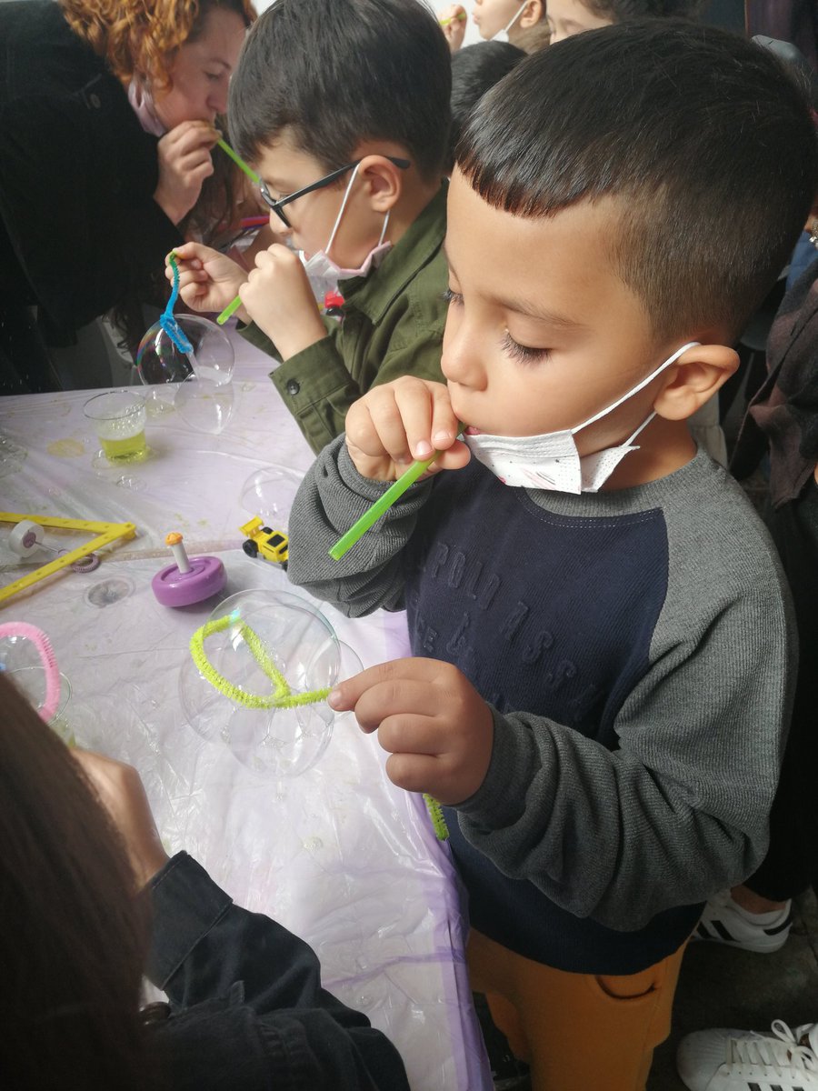 Büyük bir heyecanla gittiğimiz bilim şenliğinde <a href="/BSenligi/">Burdur Bilim Şenliği</a>  Çocuklarımız hem öğrendi, hem de çok eğlendi. Çocuklarımıza bu fırsatı sunan, emeği geçen herkese teşekkür ederiz 🌼 <a href="/Burdurvalilik/">T.C. Burdur Valiliği</a> @ArslantasvAli <a href="/BurdurilMEM/">Burdur İl Milli Eğitim Müdürlüğü</a> <a href="/ErdemKaya_07/">Erdem Kaya</a> <a href="/S_GuvenYILMAZ/">Seyit Güven YILMAZ</a> <a href="/EserogluNuray/">Nuray Eseroğlu</a>