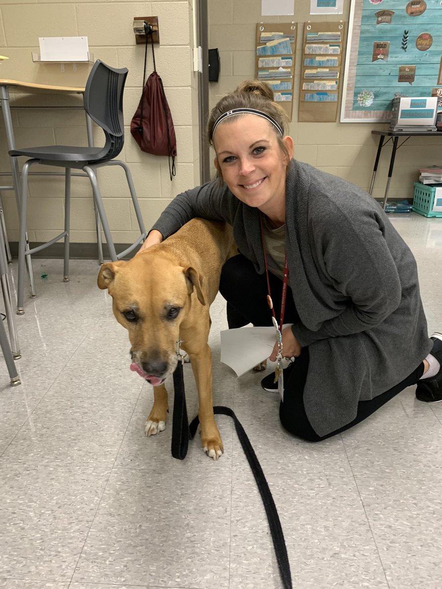 bslyce_lexone's tweet photo. Teacher “Paws”itive Referrals @WKMSHawks https://t.co/Koe7ttXjmM