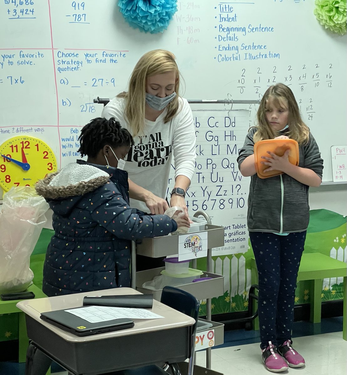 MtCarmelElem's tweet image. Third graders started their ant farm projects in STEM class today! #readysetforwardmcss