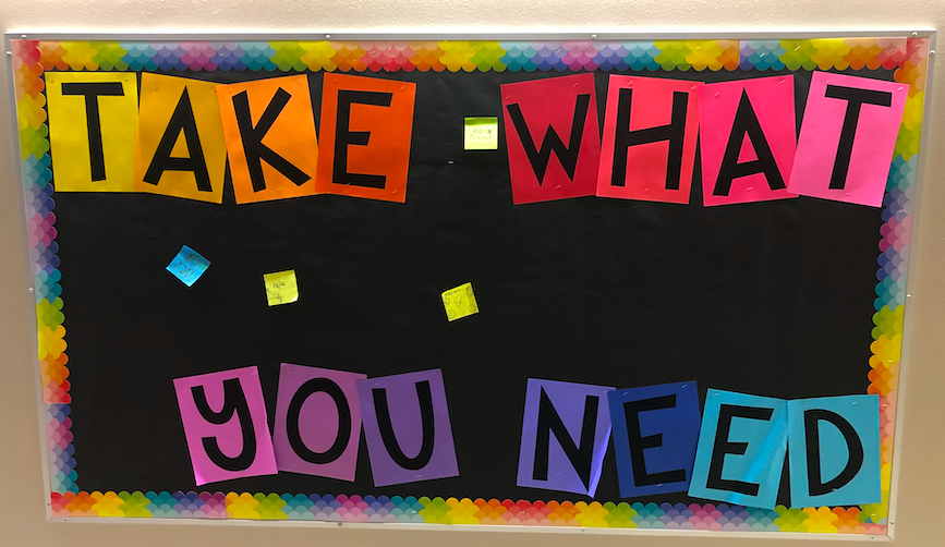 MrsFritschie's tweet photo. Our bulletin board was almost bare this morning, now it's ready to go again!
Check out how sweet these kids can be!
#SoMuchLove
@MillCreek512 @theSMSD @MillCreekLxPTA https://t.co/FhvoOgsYwE