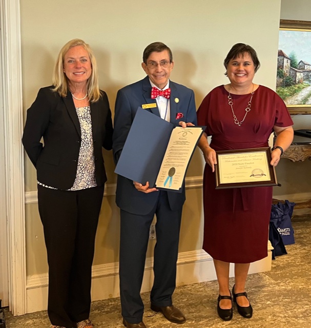 Congrats to @spark_stem's Jennifer Kennedy - state finalist for mathematics and science award decaturdaily.com/news/limestone…