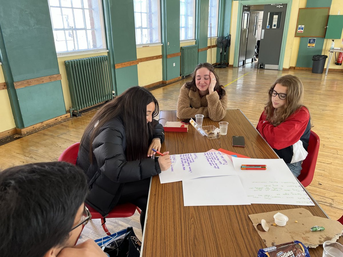 NottsYCUK's tweet photo. Yesterday marked the first face to face meeting back  from lockdown. We welcome some new members who jumped straight in developing some new topics and aims for us to work on this year #excitingtimesahead #youthvoice @LeadersUnlocked @NottsPCC https://t.co/VFbP9TxDCx