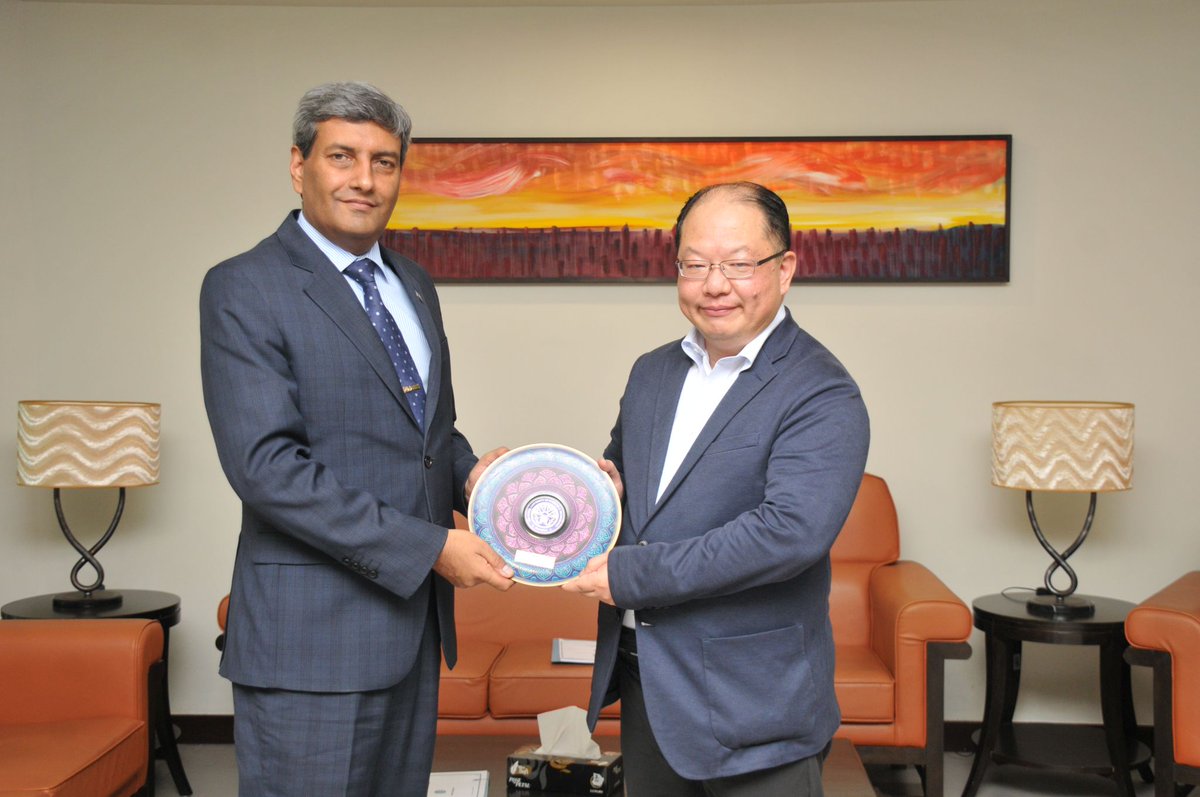 nstpofficial's tweet image. It was a pleasure having Dr Hiroshi Jogasaki, Technical Adviser on ICT Industry - JICA at #NSTP.  Dr Rizwan Riaz offered the guest full support as both parties embark on a journey to explore Pakistan’s IT potential and how it can contribute to the Japanese IT industry.