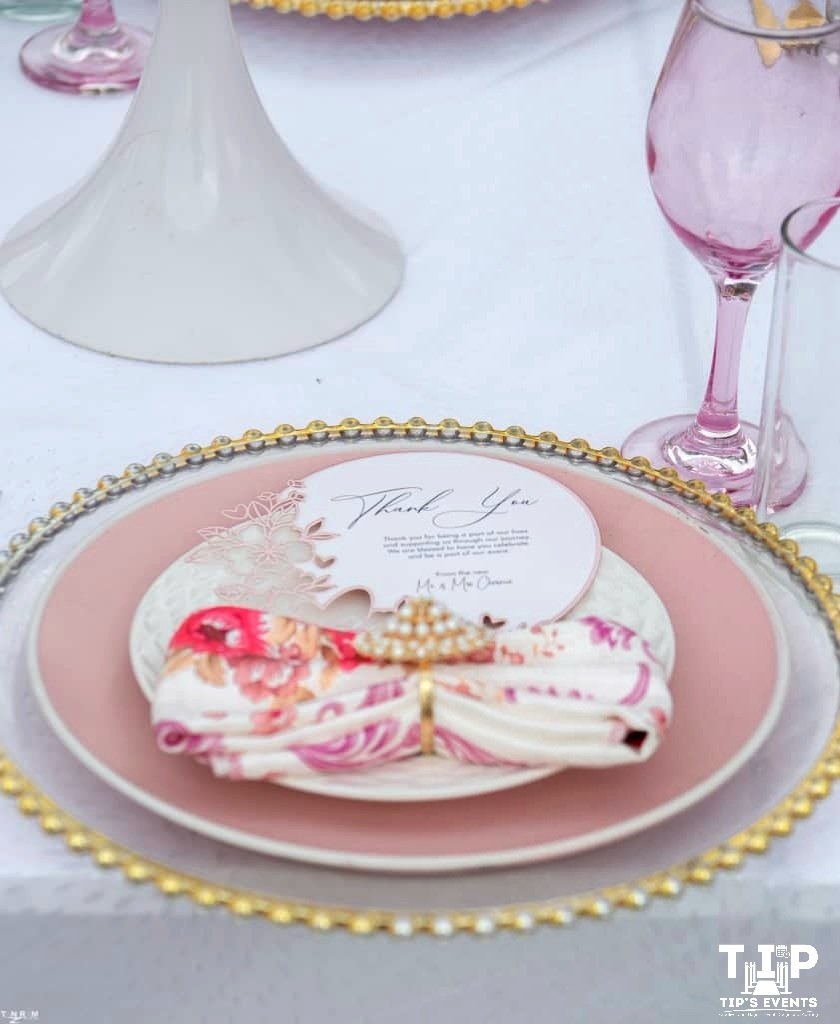 TIPS_EVENTS1's tweet photo. Spicing things up a lil bit with some classy Pink details for your wedding day. Weddings have never been this classy in Pink.
#zimweddings #weddingdecor #Zimeventsplanner #theimpeccableplanner https://t.co/rdg7L1kRIU