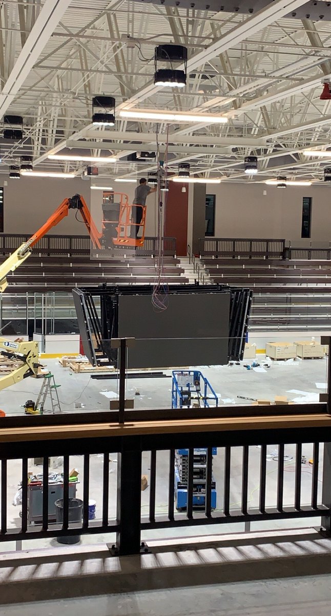 Exciting! 👀 Can't wait to see the finished product 🟢⚫🟢