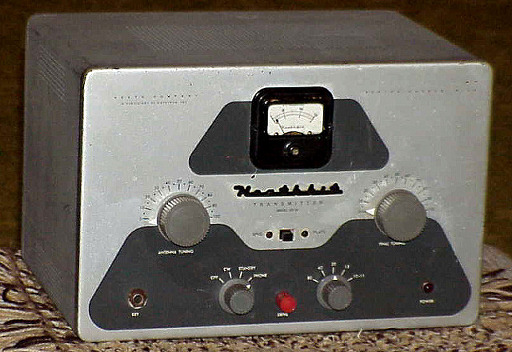 cqcqcqdx's tweet photo. 1956 Heathkit DX-35 Transmitter.
Designed for the 80 to 10 meter ham bands, including 11 meters.
Plate power input is 65 watts on CW and up to 50 watts on AM from a 6146. #dx35 https://t.co/V2AKJgYjq3