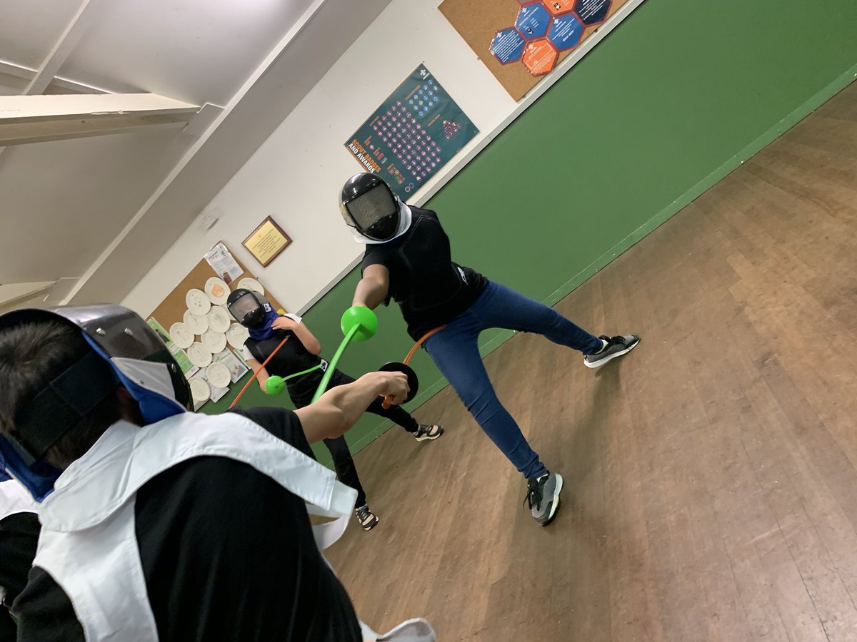 127th St Annes tweet media