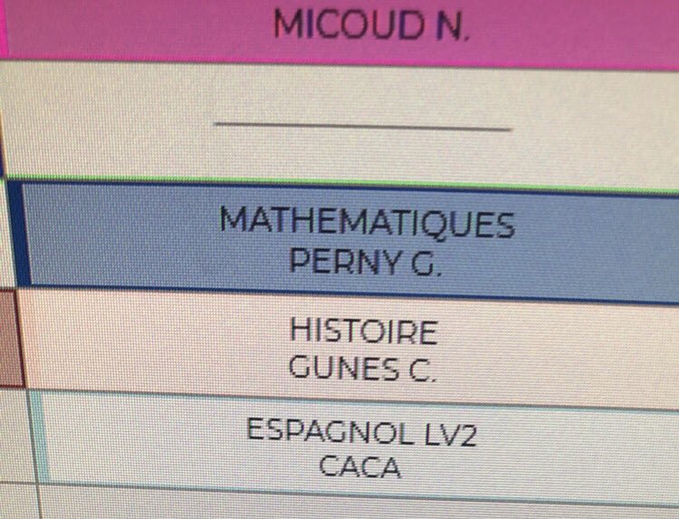 _explaining_'s tweet photo. j’suis mort regardez le nom de ma prof d’espagnol https://t.co/rN12GnIyPb