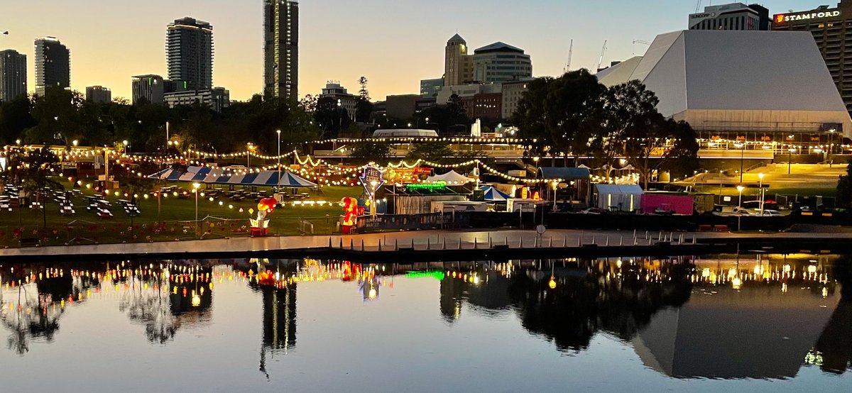 abcadelaide's tweet photo. It’s hard to remember a time when #Adelaide has looked THIS good! Moon lantern trail is a winner. @OzAsiaFestival @ali__clarke https://t.co/OuqUQuUvIY
