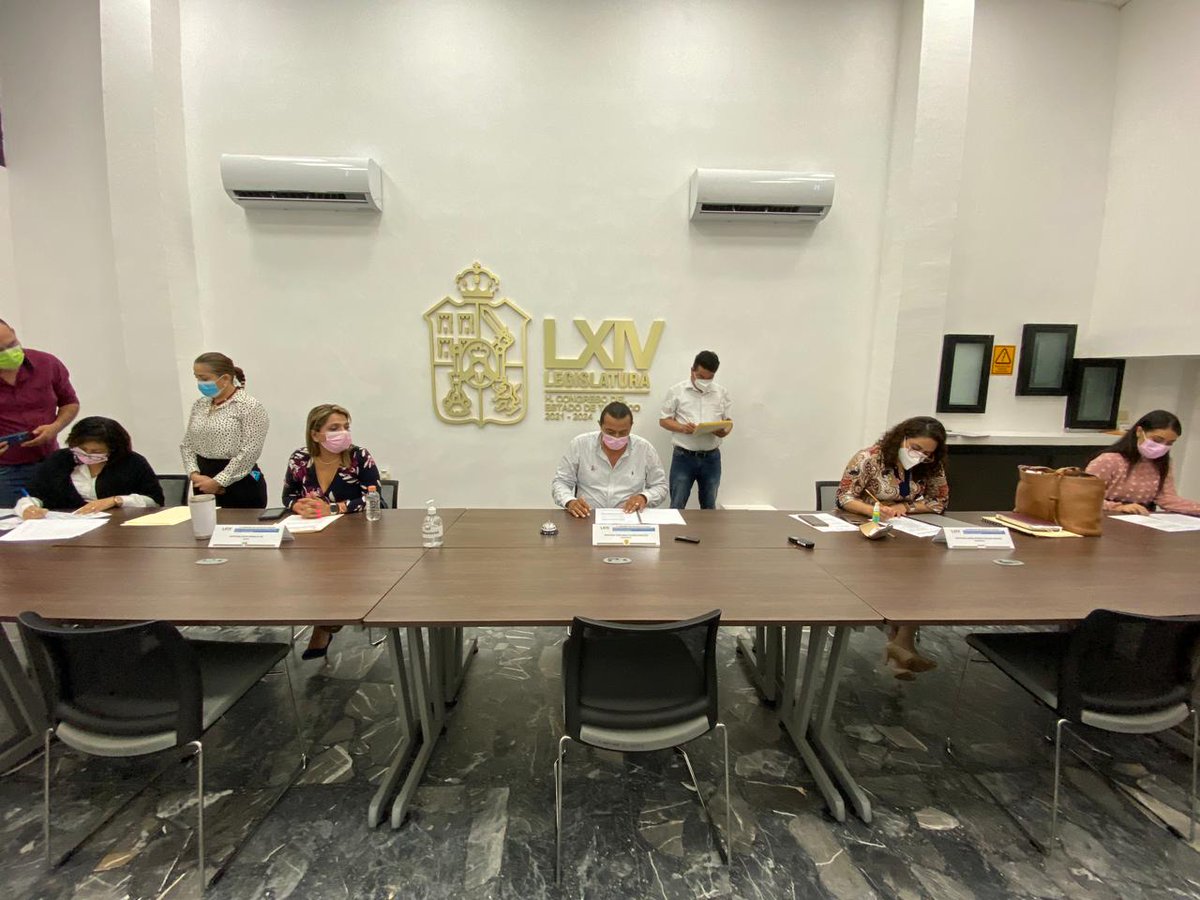 Las y los Diputados que integramos la Comisión Ordinaria de Educación, Ciencia y Tecnología, Cultura, Infancia, Juventud y Deportes, aprobamos el Plan de trabajo de la comisión, sin duda alguna pondremos toda nuestra capacidad y compromiso.