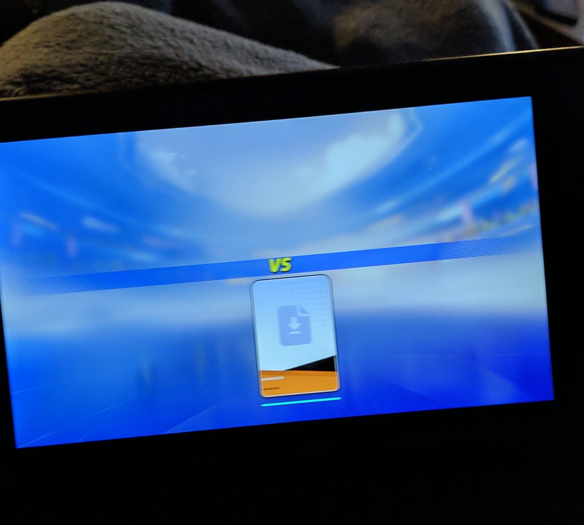 aikenlao's tweet photo. @PokemonUnite Am I being downloaded to the matrix? Please help 🥲 https://t.co/VbjN5YGL2U