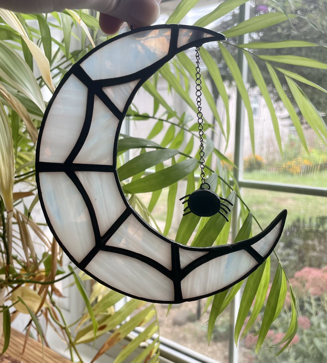 whitewavewitch's tweet photo. I'll have a stained glass spider web moon and Halloween bear available tomorrow 10/22 at 4:44pm est ☺️🧡🕸 https://t.co/NoJhvDqnAx