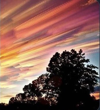 Norveç’te bulunan Nacreous bulutları.. mükemmel bir görüntü