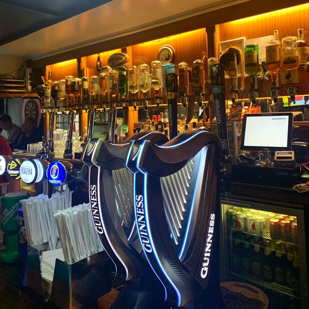 Angies Freehouse, Westbourne Park instagram.com/p/CVTW1XsIU9G/… #london #pub #londonpub #irishpub