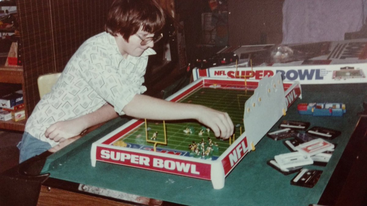 TudorGames's tweet photo. These #tbt pictures have us all up in our feels. Talk about classic. 🏈 #7DecadesStrong
Have any throwback pics of your (or your dad's) EF board from years past? We wanna see... 📸 https://t.co/4AWZWMF0If