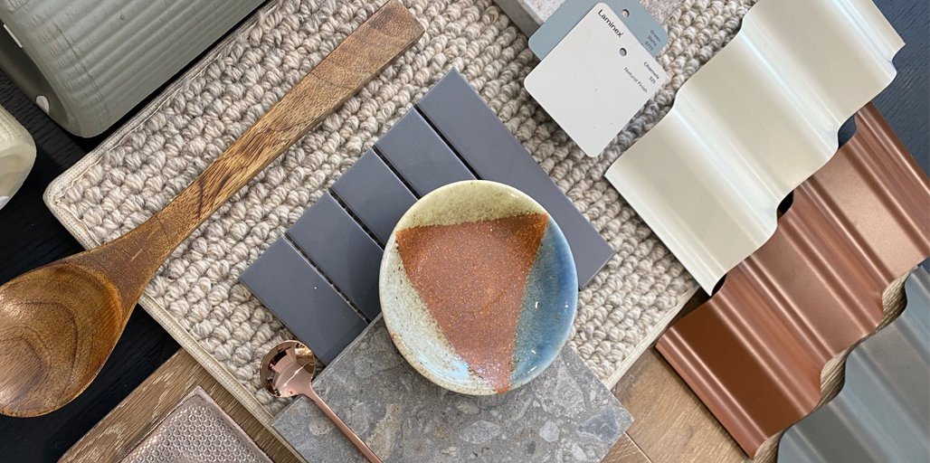 COLORBONDsteel's tweet photo. This gorgeous #Flatlay created by Rebecca Burrows, Colour and Interior Design Consultant at #HenleyProperties VIC incorporates #COLORBONDsteel #EveningHaze, #Terrain and #WoodlandGrey to create a world of modern country charm. Just beautiful!
 
#letstalkcolour #FlatlayFriday https://t.co/mhhDyzsSTN