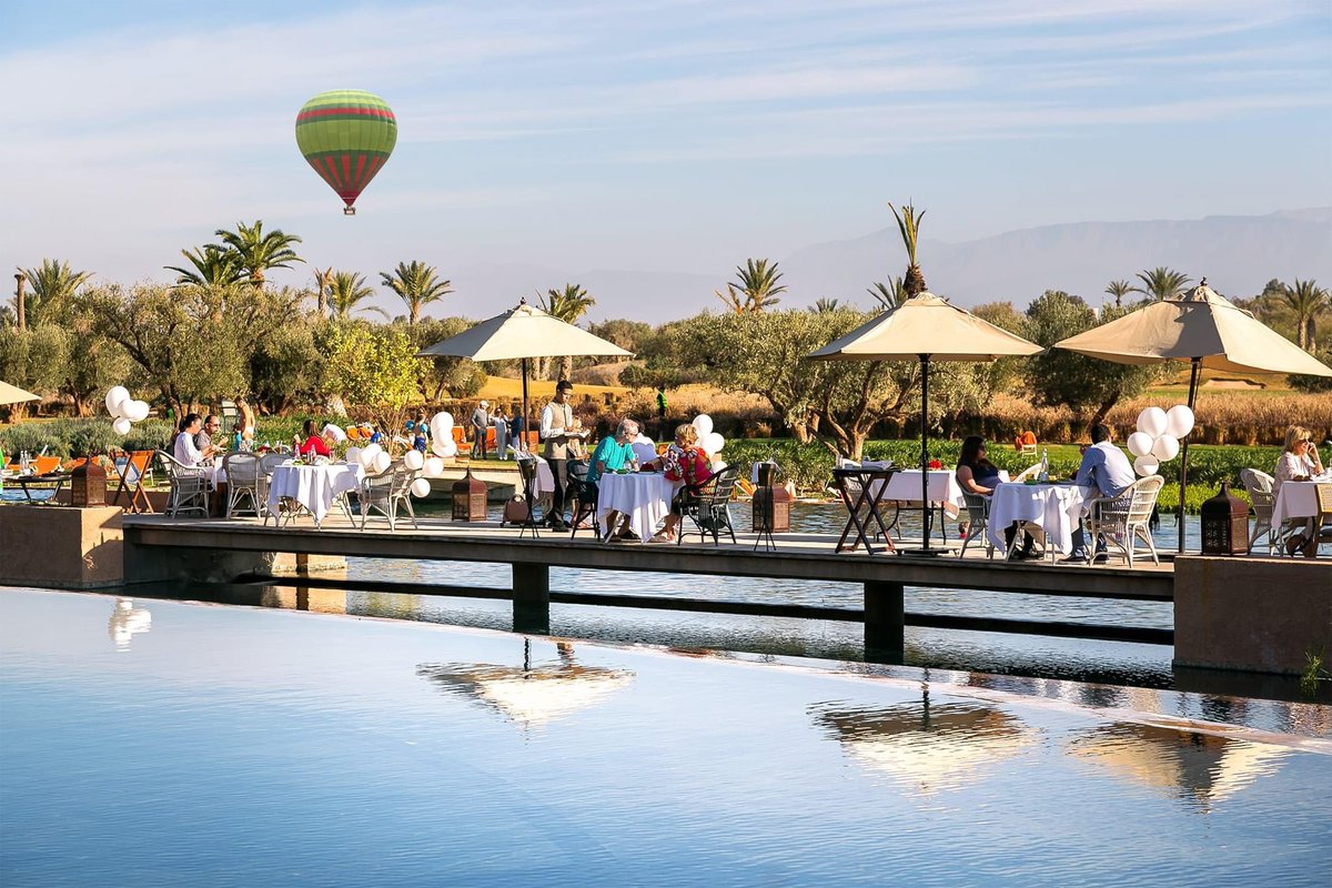 Only 2 days left before a new edition of our long-awaited Garden Brunch!
Saturday, October 23rd from 1 pm to 4 pm: buffet at 900 MAD / pers. (drinks excluded)
Saturday, October 30th from 1 pm to 4 pm: buffet (drinks excluded) &amp; captive hot air balloon flight at 1200 MAD / pers.