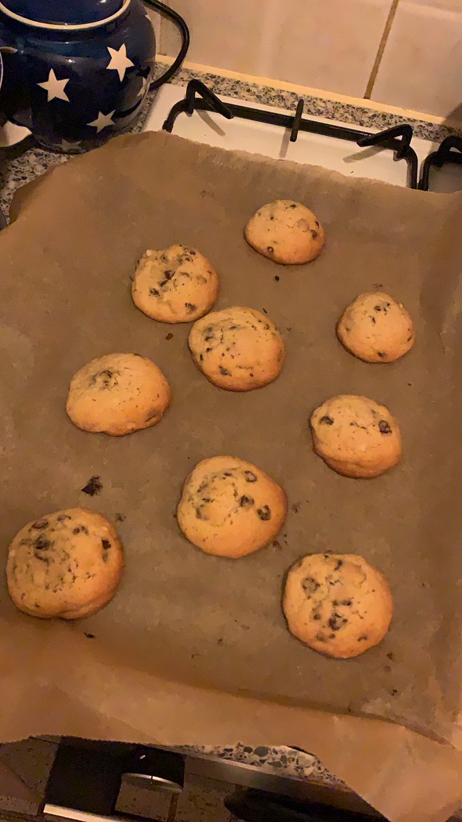 Miss_HJ_PE's tweet photo. I spent my last day being 22 smashing my first ECT observation! It’s been a tough week but to finish on such a high really has made it all worth it! Maintaining my nick name ‘Mary Berry’ by baking for the department! Loving the department and job makes life feel so much better! https://t.co/PQnee0IZNv