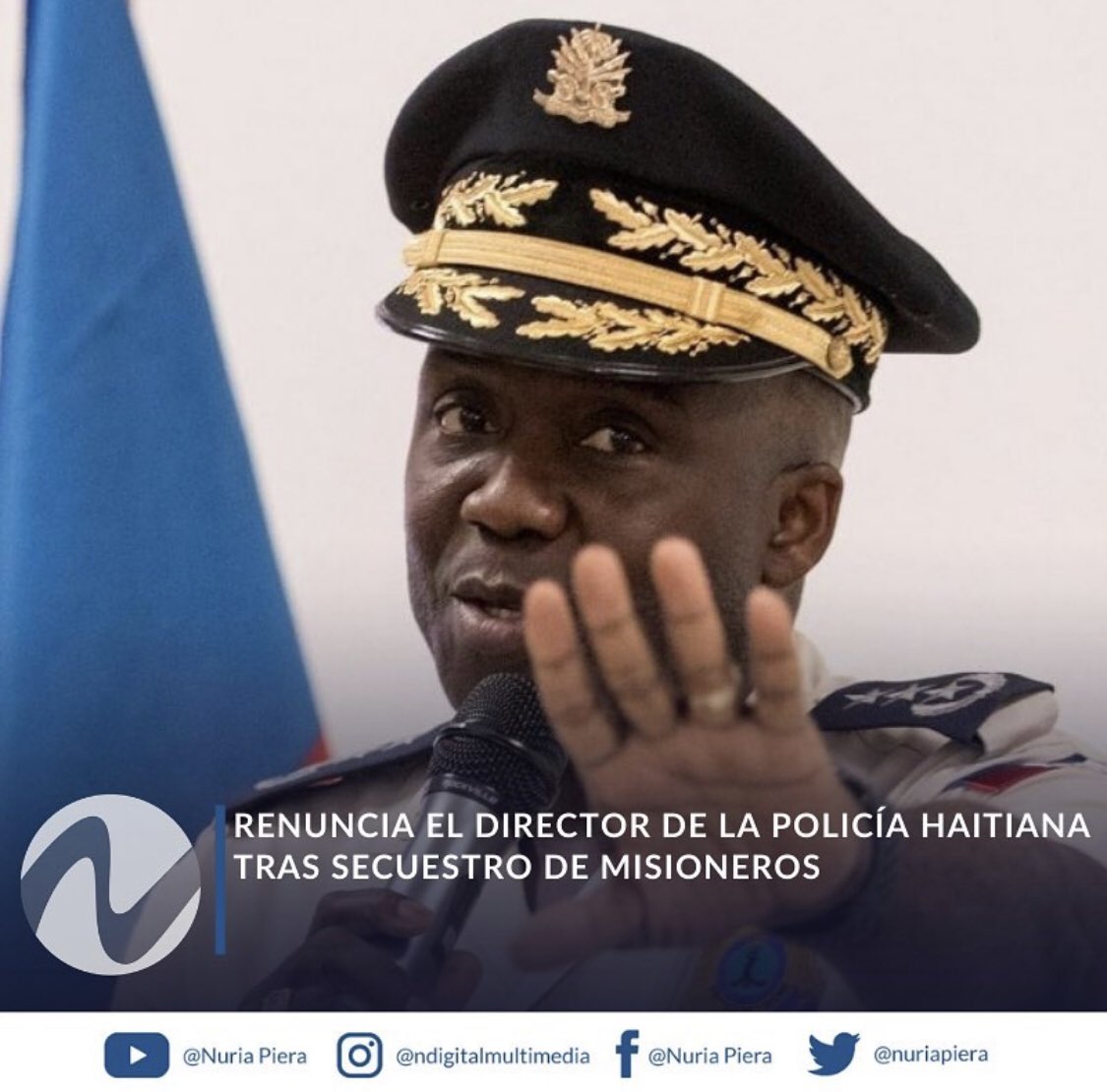xervio's tweet photo. Los guionistas se rompen la cabeza en un proyecto, cuando pudieran mudarse a Haití. https://t.co/duCyxOHn5c