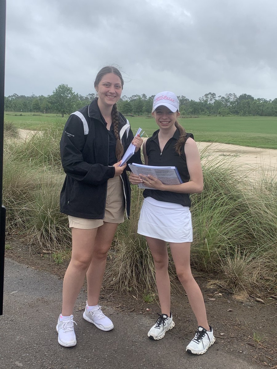 The #1 way to get your "foot in the door" in golf administration. Check out or 2022 <a href="/USGA/">USGA</a> Boatwright Internship and apply if you are interested! 
boards.greenhouse.io/boatwright/job…