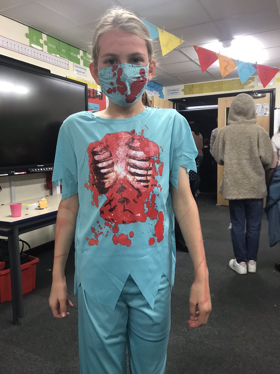 Thanks <a href="/thediscodaddy/">Disco Daddy 🎉</a>  and <a href="/moorfieldptfa1/">Moorfield PrimaryPTA</a> for a great return to disco ! Some brilliant costumes too !