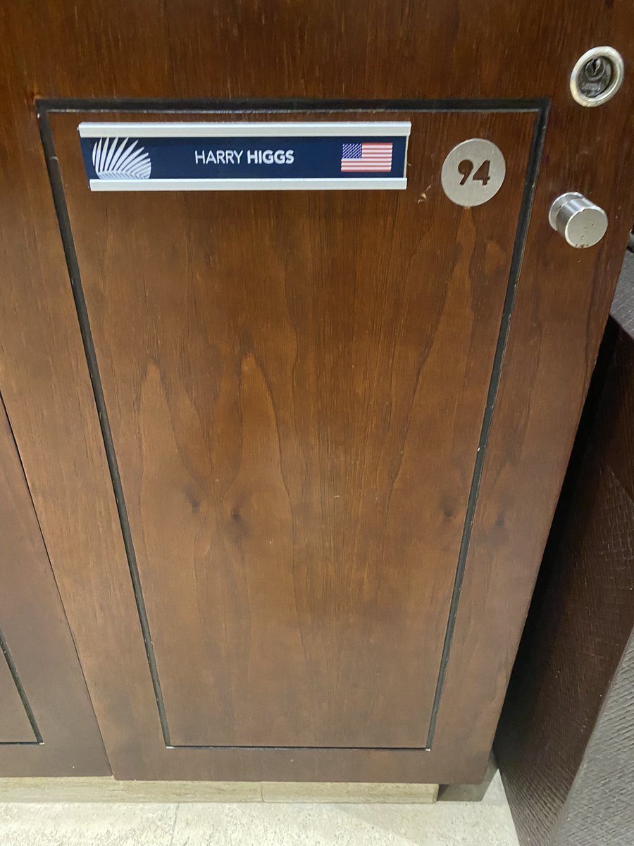 justincjarrell's tweet photo. Just finished playing @WWTatMayakoba and I saw @harryhiggs1991 locker. Looks all set and ready to go for the tourney! https://t.co/E93zxT7BRT