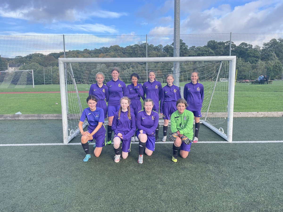 ⚽️ Impressive performance from our U15 football team tonight. Winning 3-1 against a strong <a href="/StModansPE/">St Modan's PE</a> side. Scorers ⚽️⚽️ R. Galletly ⚽️ E. Gardner. POM R. Galletly 👏🏻 Well done to all ! #wearewallace #deeamteam