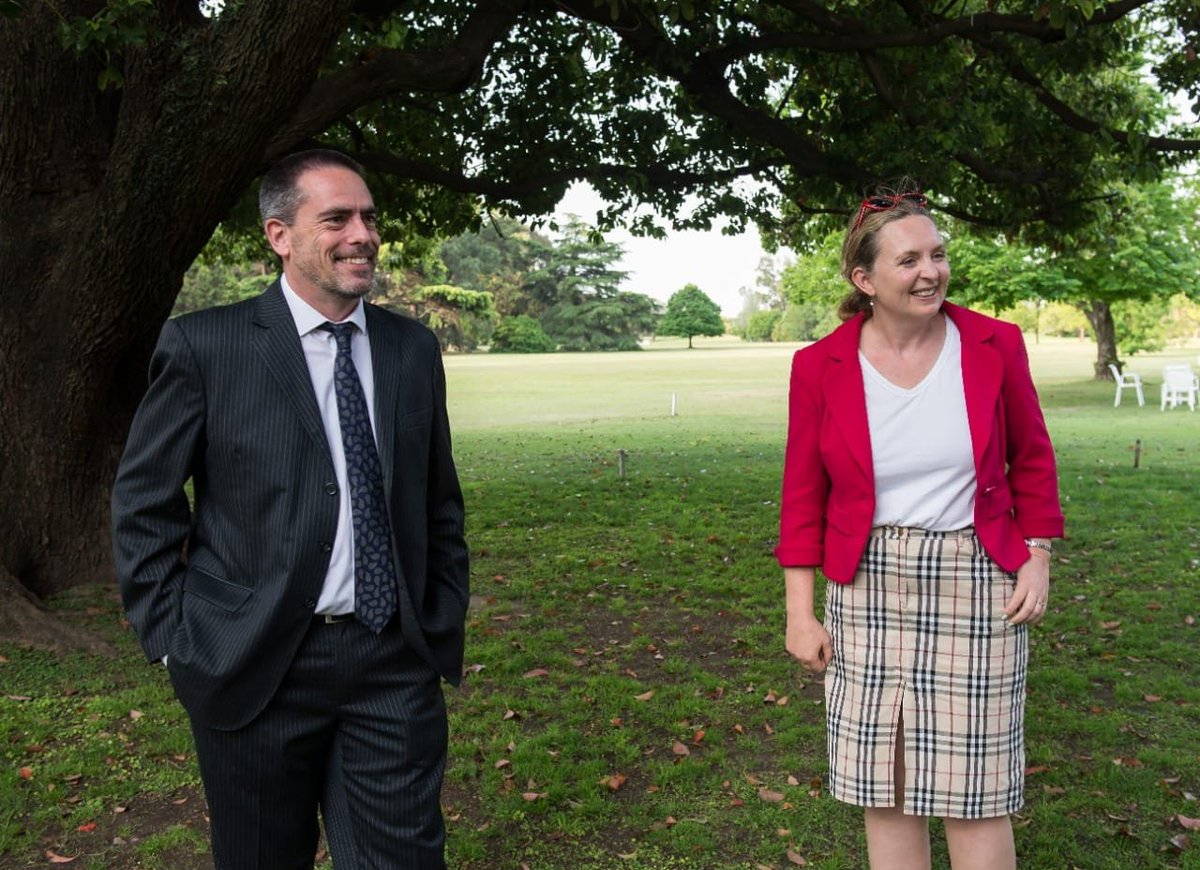 JuanHunterARG's tweet image. Un gusto haber conocido a Kirsty Hayes, la nueva embajadora británica en nuestro país.
Los mejores deseos para con su gestión y ayudemos a que llegue a 10.000 seguidores !

@AmbKirstyHayes