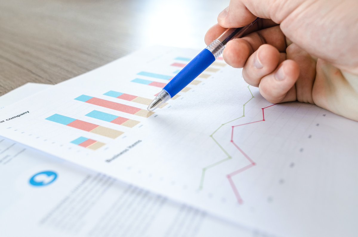 #Reporting and #PerformanceTracking have you down? With our easy-to-use metric tracking system and CSV download capabilities, you'll never have to think twice about training metrics and KPIs again. 

We know that your time should be spent training and doing what you do best.