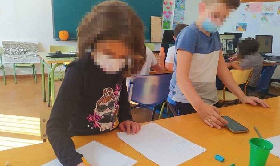 PicenaVuela's tweet photo. Hoy hemos desarrollado una actividad para #fomentar la #lectura y la #escritura desde la infancia partiendo de textos cortos y sencillos como son las adivinanzas.  
#Guadalinfo #GuadalinfoPicena #FomentemosLaLectura https://t.co/RkNx6i0bxf
