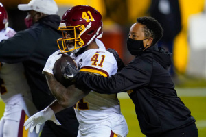 Congratulations to Jennifer King '06, basketball, softball athlete at #GuilfordCollege, asst. running backs coach for Washington Football Team. Jennifer is nominated for 2021 Tar Heel of the Year by the Raleigh N&amp;O. Vote for your Quaker now! #WeAreGuilford ow.ly/J5uQ50GvjQw